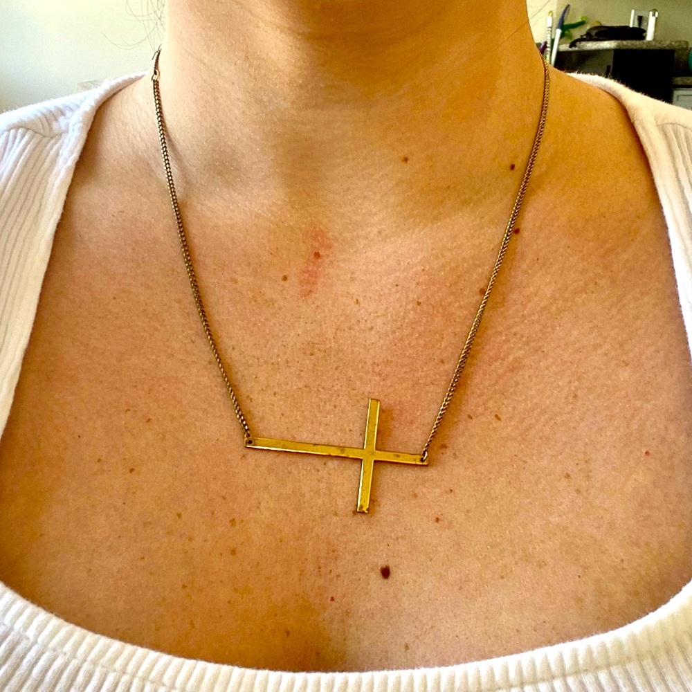 Jennifer Zeuner Sideways Horizontal Cross Gold Necklace with 3 Adjustable Holes